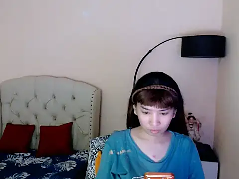 Snapshot of ShantalFoxxy_ chatting on 07-20-26, 02:15 ShantalFoxxy online show from 07-20-26, 02:15