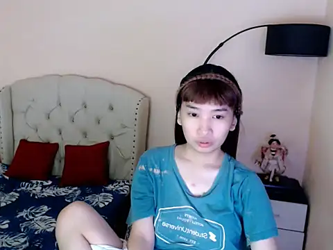 Snapshot of ShantalFoxxy_ chatting on 07-21-26, 12:02 ShantalFoxxy online show from 07-21-26, 12:02
