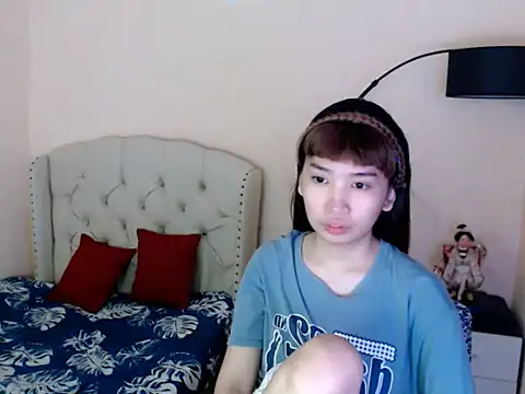 Snapshot of ShantalFoxxy_ chatting on 07-27-26, 01:01 ShantalFoxxy online show from 07-27-26, 01:01