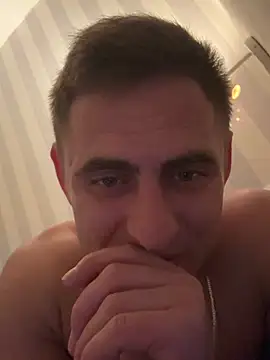 Snapshot of GOOPYlove chatting on 01-15-26, 07:28 GOOPYlove online show from 01-15-26, 07:28