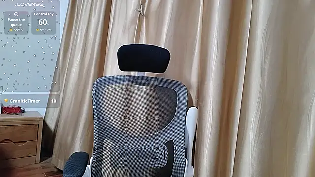 Haili-1 online show from 10-04-25, 01:31