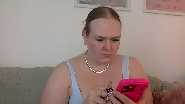 gracelovesxx online show from 06-17-26, 01:34