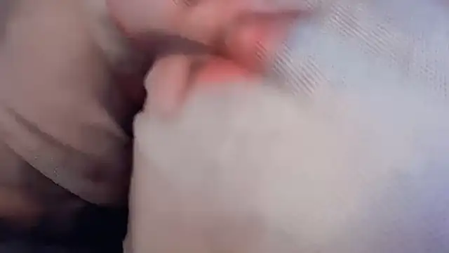 Snapshot of Amybaby521 chatting on 10-27-25, 03:05 Amybaby521 online show from 10-27-25, 03:05