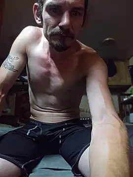 mike42088 online show from 07-05-26, 01:45