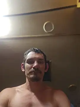 mike42088 online show from 07-11-26, 02:47