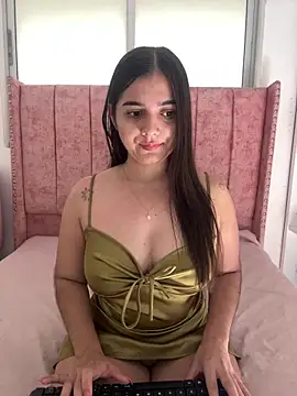 salomecute21 online show from 03-18-26, 11:35