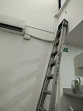 Pamelamiler   online show from 04-21-26, 11:49