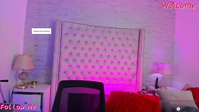 Snapshot of Pamelamiler__ chatting on 05-25-26, 12:00 Pamelamiler online show from 05-25-26, 12:00
