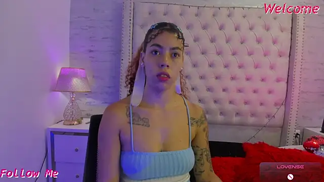 Snapshot of Pamelamiler__ chatting on 05-28-26, 12:13 Pamelamiler online show from 05-28-26, 12:13