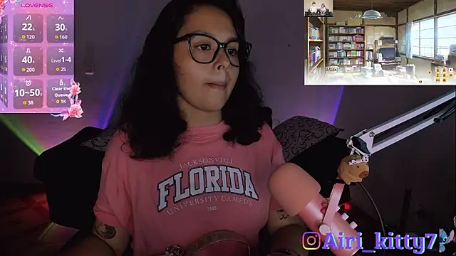 Snapshot of lila_kitty81 chatting on 02-10-26, 12:15 lila kitty81 online show from 02-10-26, 12:15