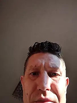 Snapshot of SepaloidBowl chatting on 04-06-26, 05:41 SepaloidBowl online show from 04-06-26, 05:41