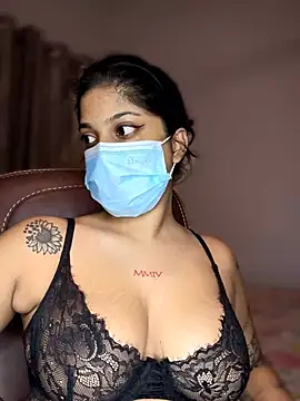 Snapshot of Saza_lklx chatting on 03-13-26, 01:29 Saza lklx online show from 03-13-26, 01:29