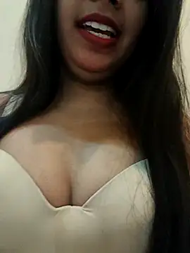 Maahhii 2 online show from 11-23-25, 07:46