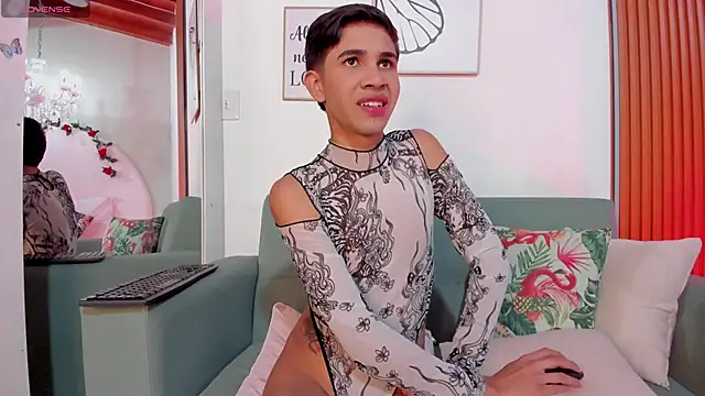 JoshuaSanzz online show from 09-23-25, 04:04