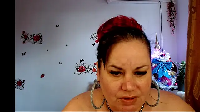 Snapshot of andreea2011 chatting on 11-17-25, 08:20 andreea2011 online show from 11-17-25, 08:20