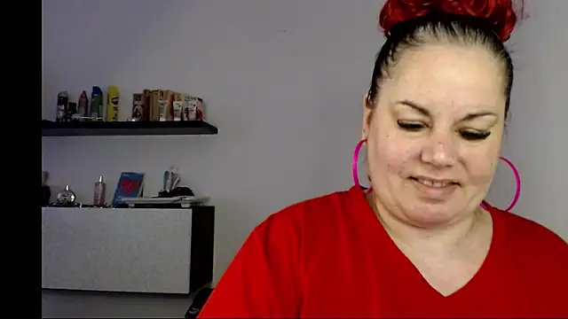 Snapshot of andreea2011 chatting on 11-25-25, 11:10 andreea2011 online show from 11-25-25, 11:10