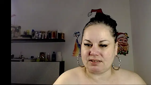 Snapshot of andreea2011 chatting on 02-14-26, 07:38 andreea2011 online show from 02-14-26, 07:38