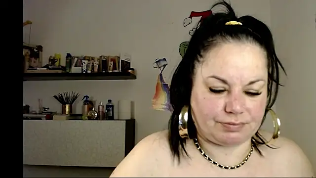 Snapshot of andreea2011 chatting on 02-28-26, 08:04 andreea2011 online show from 02-28-26, 08:04