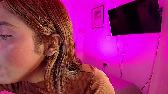 Snapshot of imgerver chatting on 11-28-25, 01:03 imgerver online show from 11-28-25, 01:03