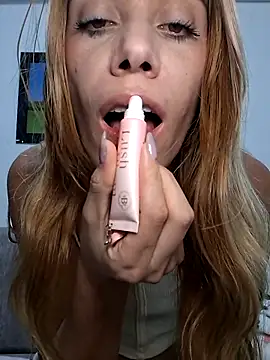 Elianasuarezz online show from 03-04-26, 11:11