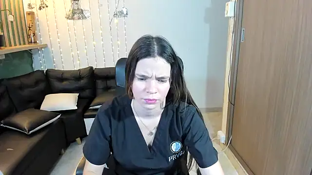 Snapshot of maira_tf chatting on 11-29-25, 04:15 maira tf online show from 11-29-25, 04:15