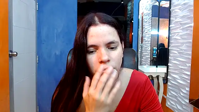 Snapshot of maira_tf chatting on 12-18-25, 03:56 maira tf online show from 12-18-25, 03:56