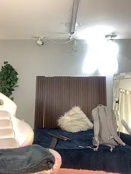 Snapshot of kataleya_29 chatting on 10-17-25, 12:30 kataleya 29 online show from 10-17-25, 12:30