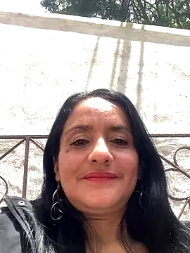 Snapshot of kataleya_29 chatting on 10-24-25, 04:25 kataleya 29 online show from 10-24-25, 04:25