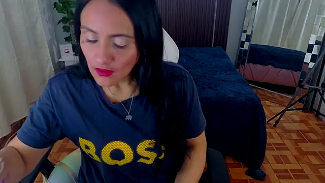 Snapshot of kataleya_29 chatting on 11-05-25, 08:42 kataleya 29 online show from 11-05-25, 08:42