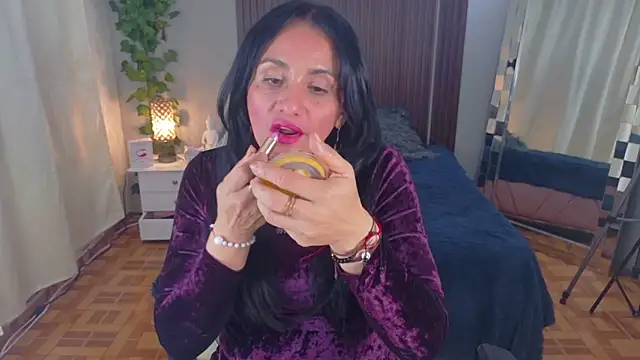 Snapshot of kataleya_29 chatting on 11-07-25, 08:42 kataleya 29 online show from 11-07-25, 08:42