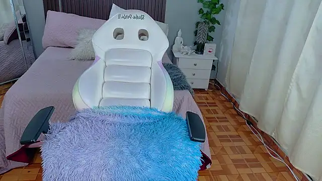 Snapshot of kataleya_29 chatting on 11-13-25, 03:55 kataleya 29 online show from 11-13-25, 03:55