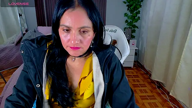 Snapshot of kataleya_29 chatting on 11-14-25, 08:29 kataleya 29 online show from 11-14-25, 08:29