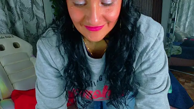 Snapshot of kataleya_29 chatting on 03-18-26, 08:01 kataleya 29 online show from 03-18-26, 08:01