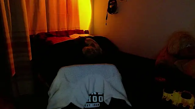 lia ana online show from 05-27-26, 05:48