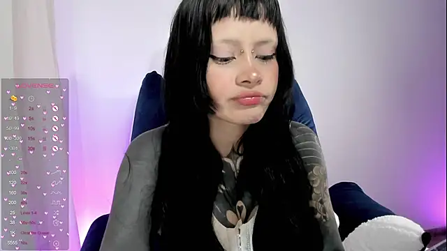 Snapshot of AlinaLukyanova chatting on 03-08-26, 05:11 AlinaLukyanova online show from 03-08-26, 05:11