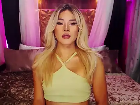 YllanaAltheaXxX online show from 10-15-25, 03:45