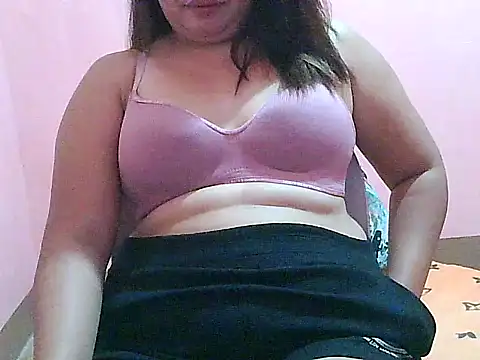 Snapshot of fresh_rosie chatting on 05-10-26, 11:43 fresh rosie online show from 05-10-26, 11:43
