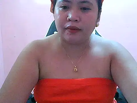 Snapshot of fresh_rosie chatting on 07-25-26, 05:38 fresh rosie online show from 07-25-26, 05:38