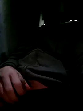 Snapshot of kukica89 chatting on 01-11-26, 04:50 kukica89 online show from 01-11-26, 04:50