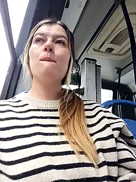 Snapshot of Fernandar2025 chatting on 02-25-26, 07:45 Fernandar2025 online show from 02-25-26, 07:45