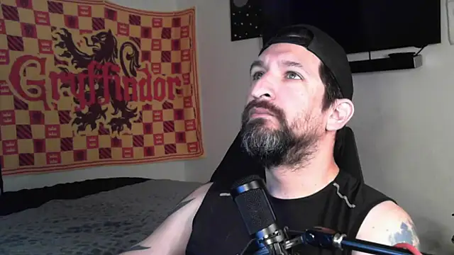 Snapshot of DevilPup75_ chatting on 09-12-25, 08:31 DevilPup75  online show from 09-12-25, 08:31