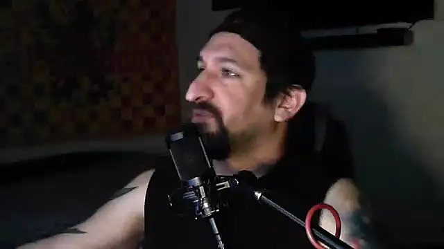 Snapshot of DevilPup75_ chatting on 09-24-25, 10:29 DevilPup75  online show from 09-24-25, 10:29