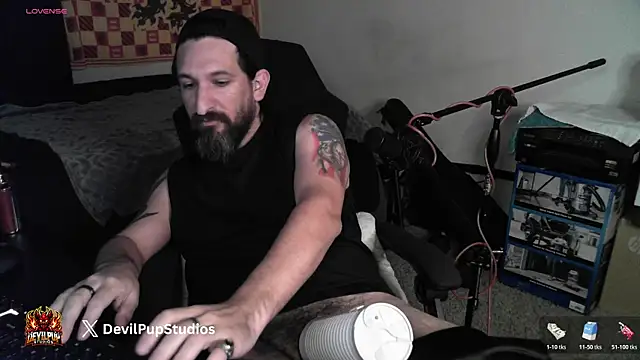 DevilPup75  online show from 02-15-26, 07:51