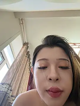 Snapshot of tuanzi125216 chatting on 03-13-26, 11:44 tuanzi125216 online show from 03-13-26, 11:44