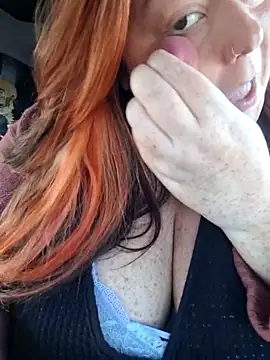 50-shades-of-JADE online show from 11-04-25, 01:10