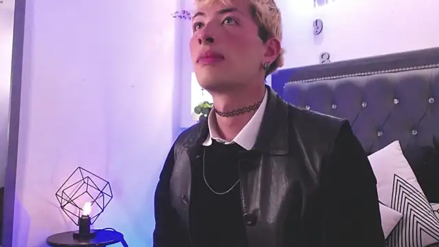 OzorioDany online show from 09-18-25, 03:41