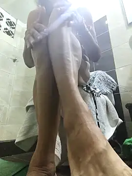 Snapshot of MaryeLunna chatting on 10-20-25, 12:55 MaryeLunna online show from 10-20-25, 12:55