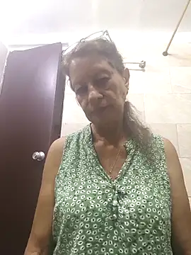 Snapshot of MaryeLunna chatting on 10-23-25, 12:32 MaryeLunna online show from 10-23-25, 12:32