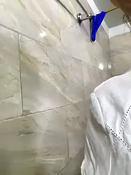 Snapshot of MaryeLunna chatting on 01-08-26, 11:12 MaryeLunna online show from 01-08-26, 11:12