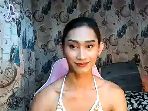 youarea dreamer online show from 12-18-25, 04:02